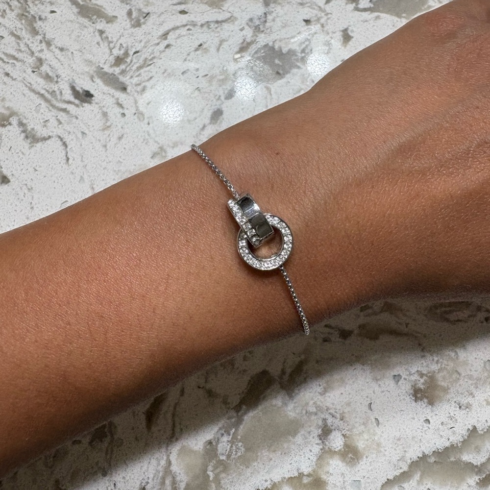Swarovski Adjustable Silver Bracelet with Crystal Circle